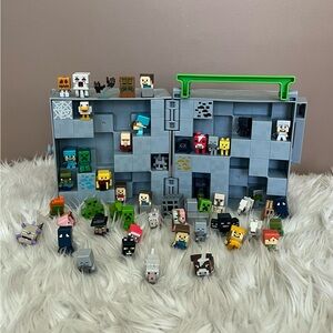 Minecraft Mini Figure Collector Display Carrying Case with 51 Mini Figures